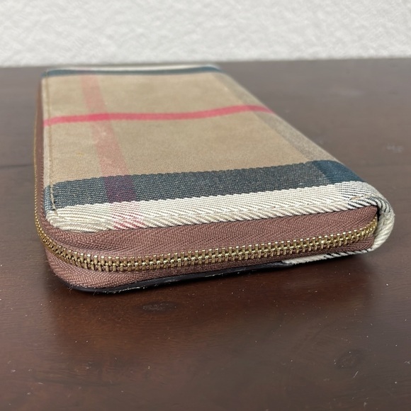 Burberry Elmore Zip Wallet Leather with Horseferry Check Canvas Brown Tan Plaid - Picture 5 of 13